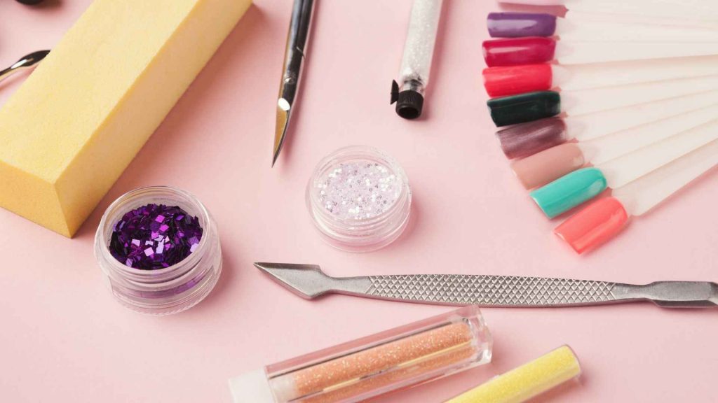 ציוד מניקור