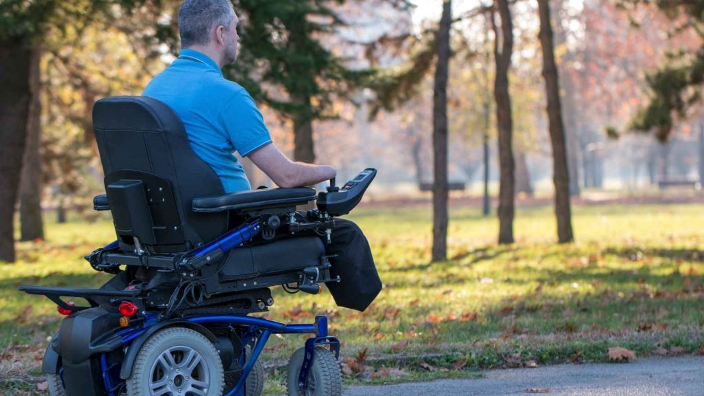 כיסא גלגלים חשמלי