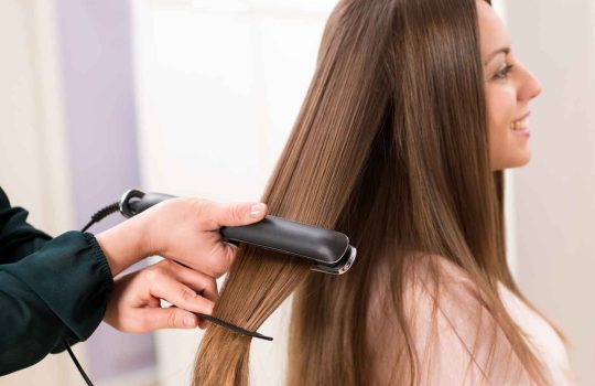 קורס החלקות שיער מקצועי2